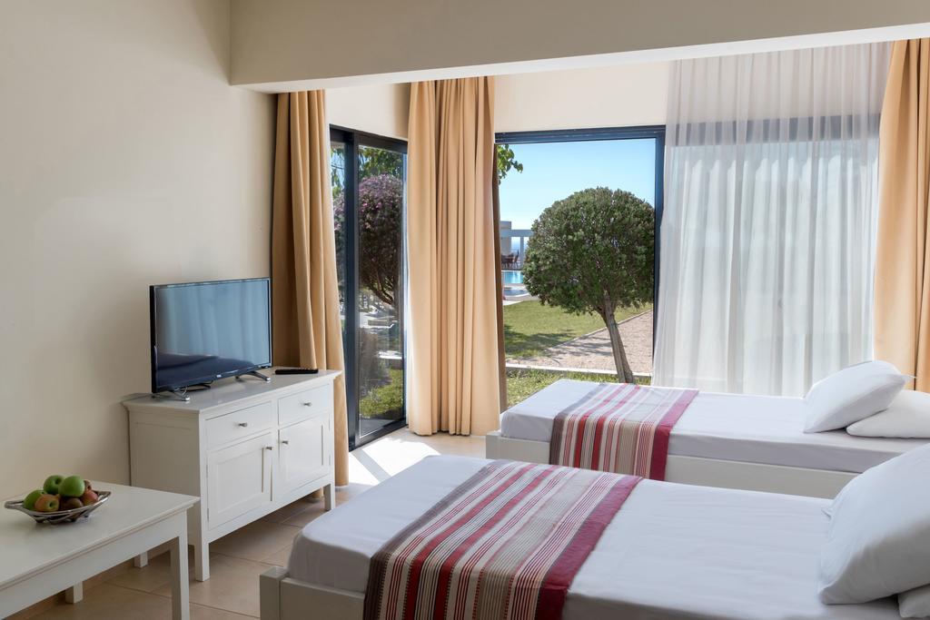 Royal Blue Hotel & Spa Geroskipou エクステリア 写真