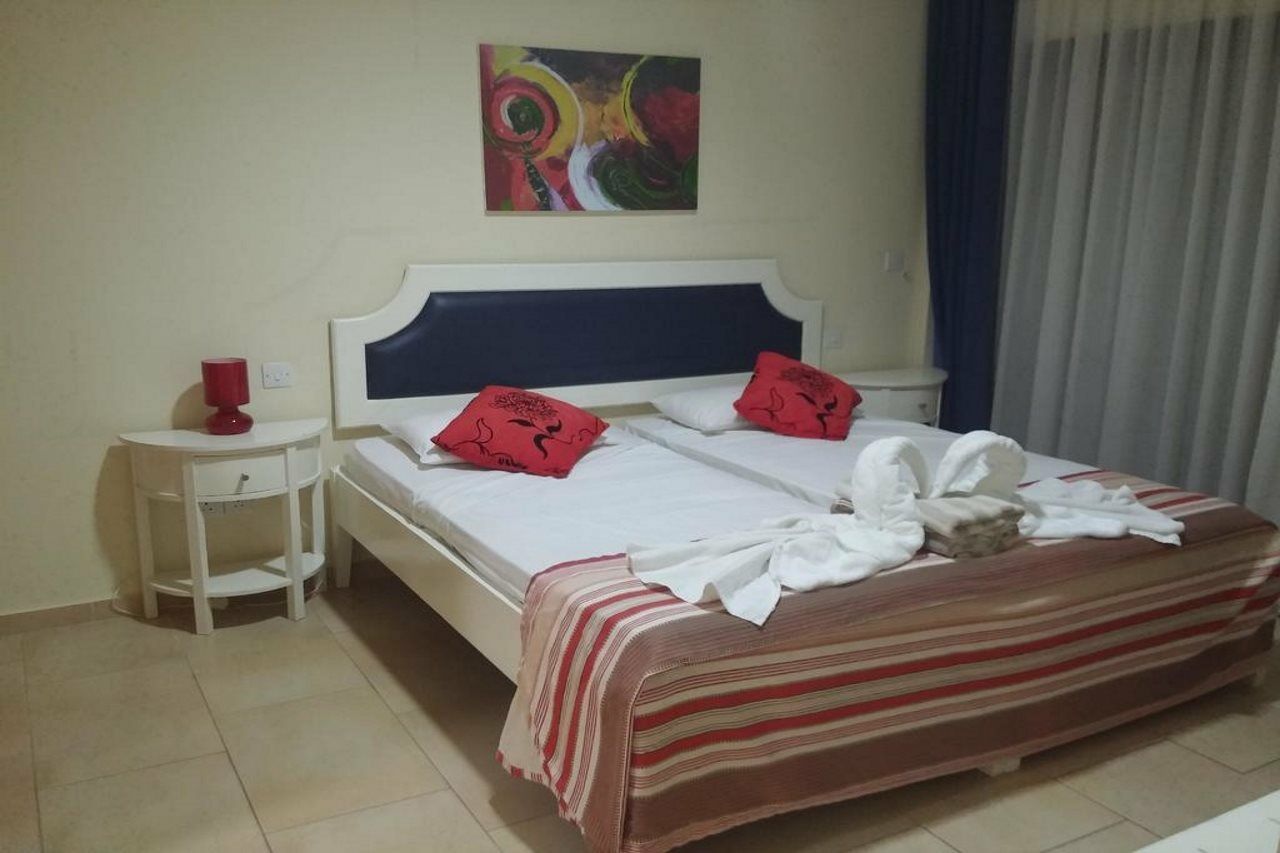 Royal Blue Hotel & Spa Geroskipou エクステリア 写真